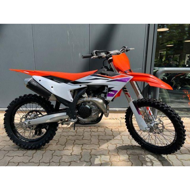 2023 KTM SX 450 F Dirtbike